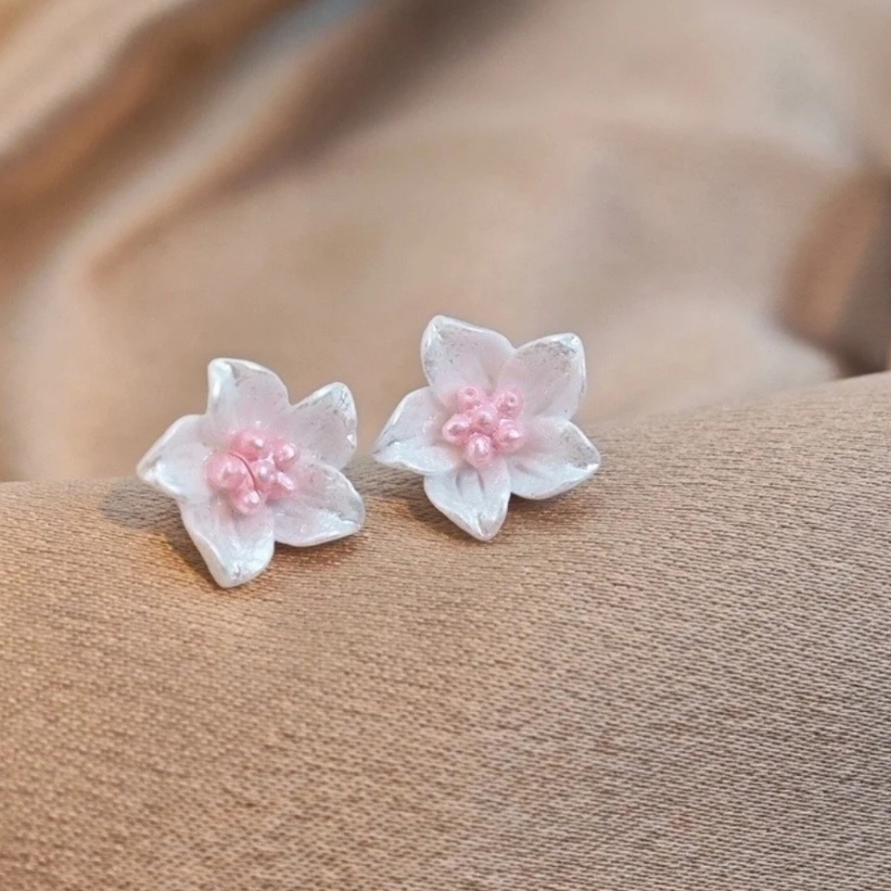 White Flower Stud Earrings